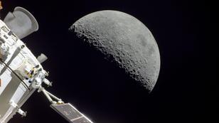 A view of the Moon captured by the Orion spacecraft on day 20 of the Artemis I mission, December 5, 2022, photo courtesy of NASA